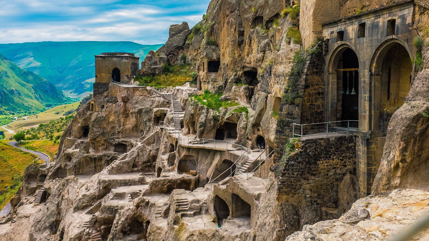 Vardzia Cave