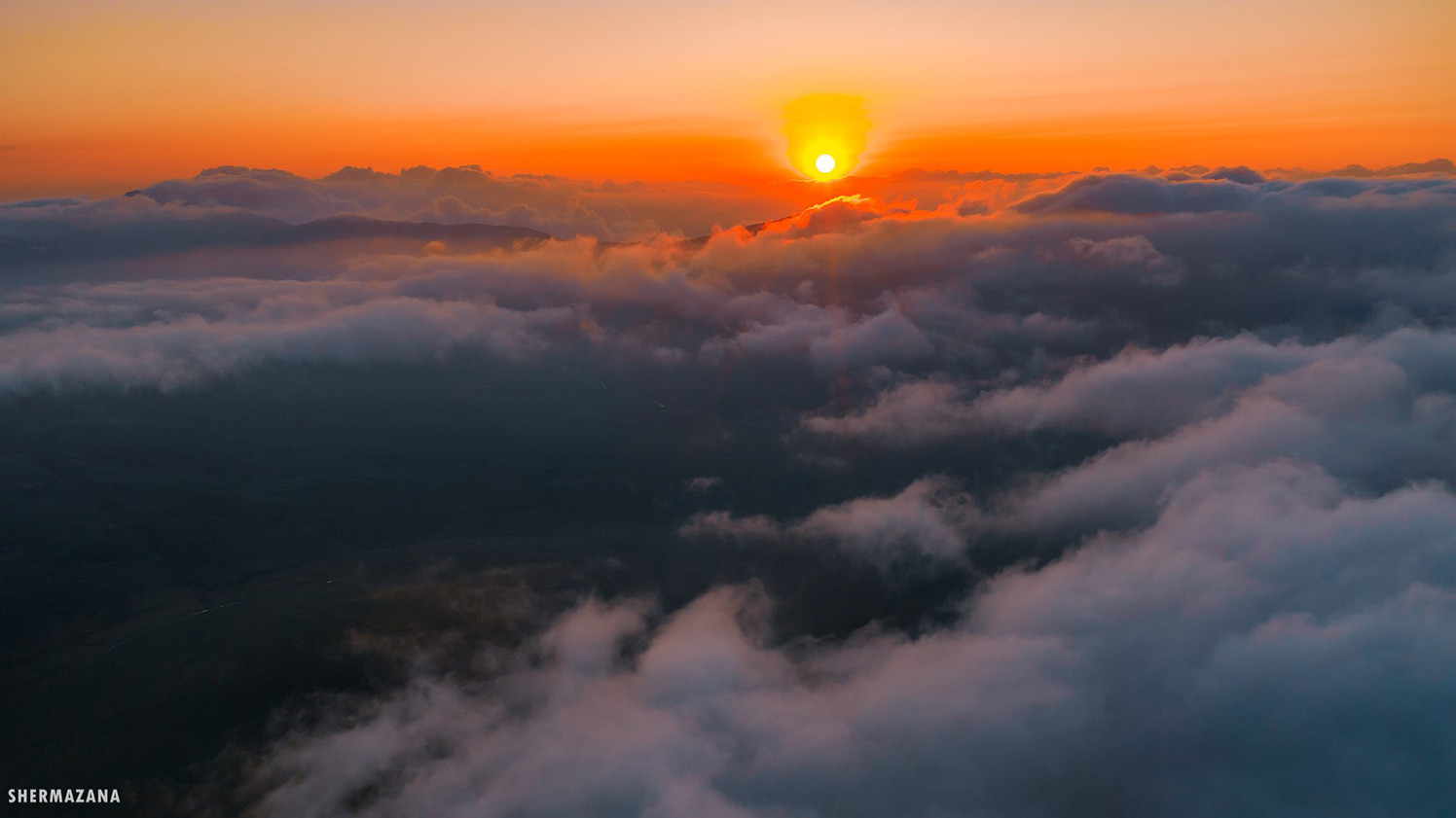 Sonnenuntergang bei Shermazana, Georgia