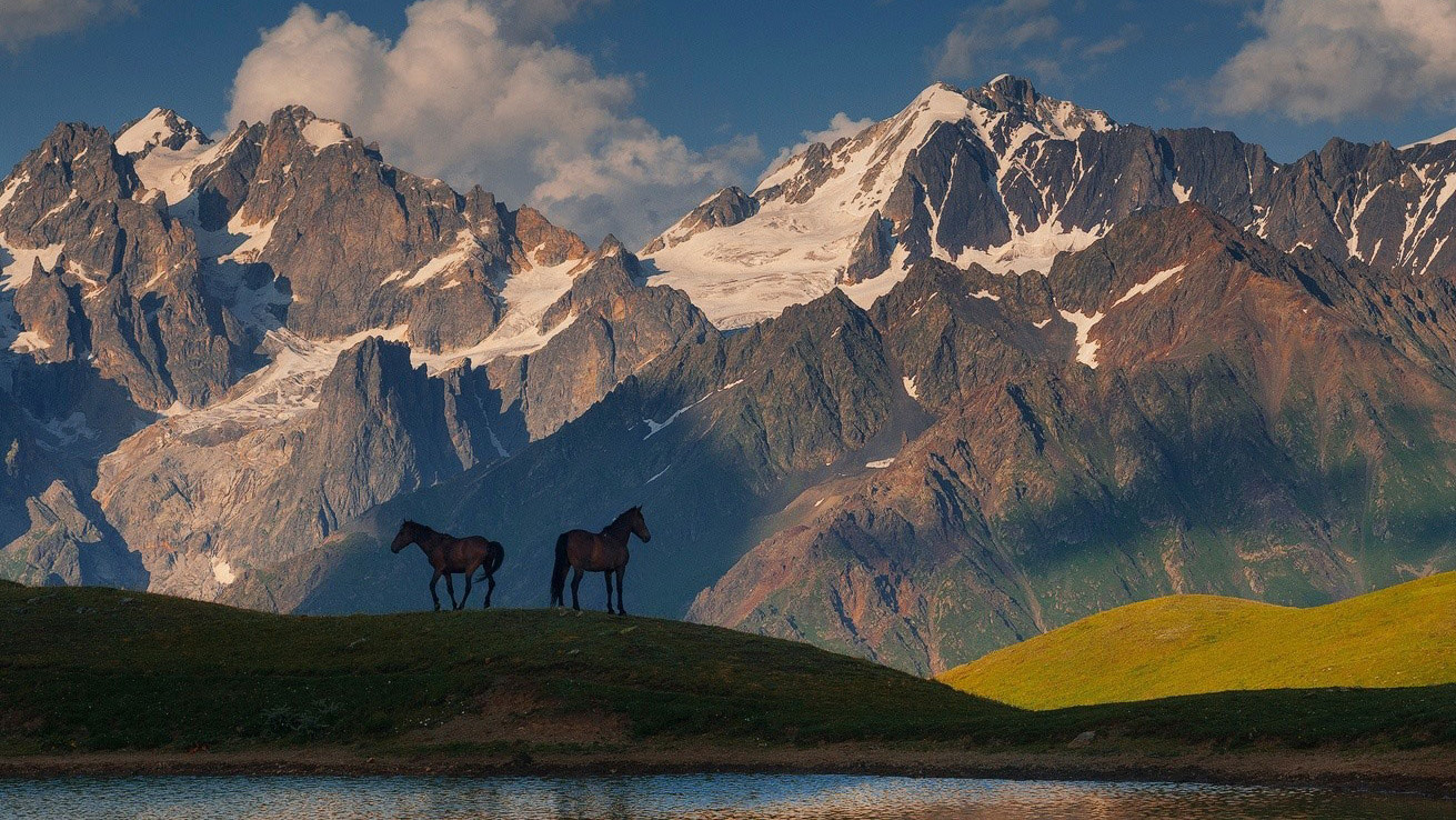 Qoruldi, Caucasus Mountains, Georgia