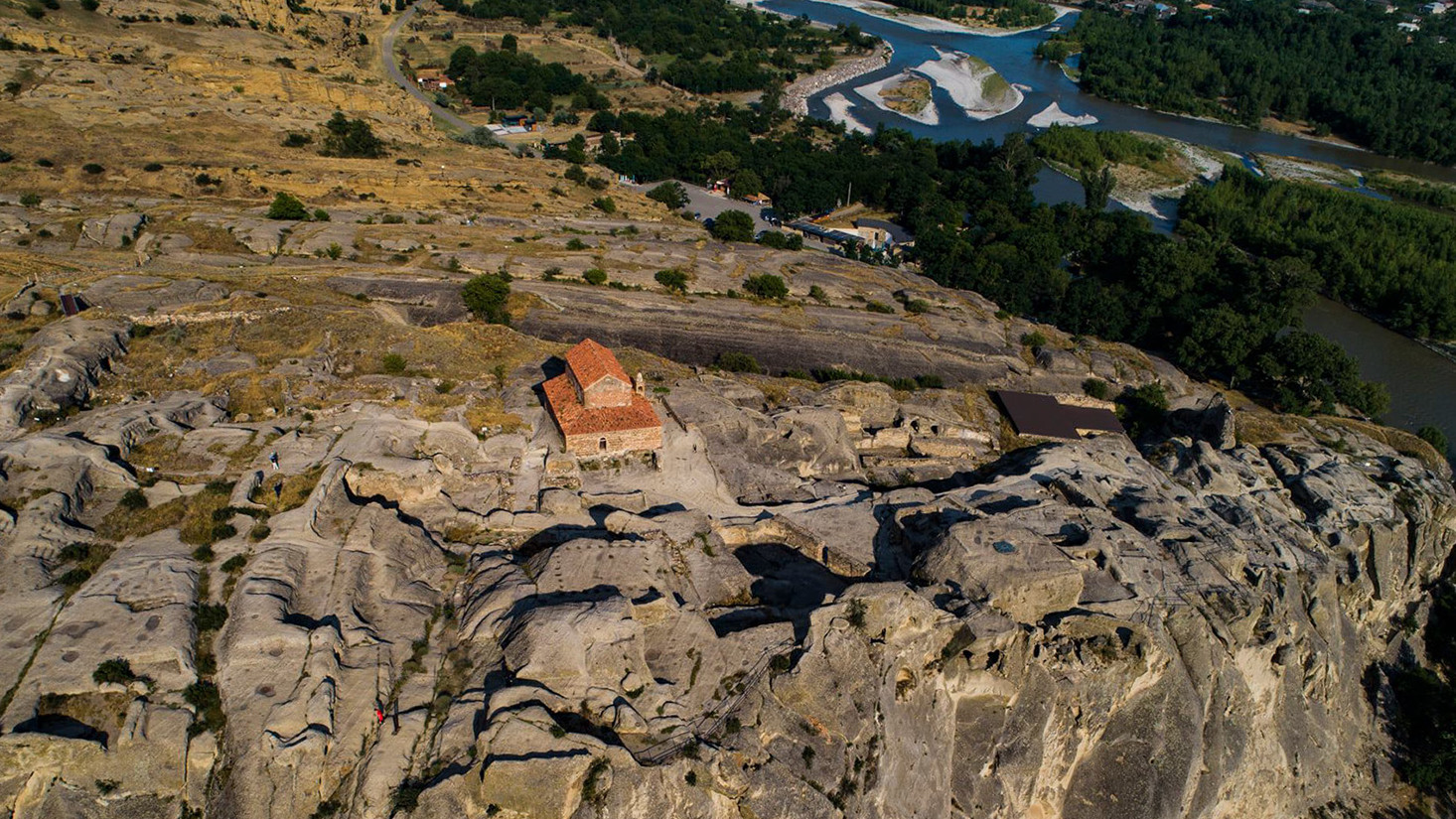 Uplistsikhe-Höhlen, St.-Georgs-Basilika, von Badri Vadachkoria