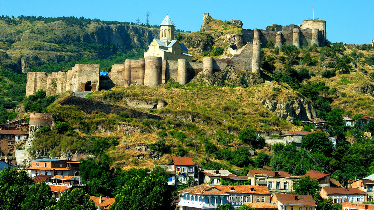 A Complete Guide to Visiting Narikala Fortress in Tbilisi