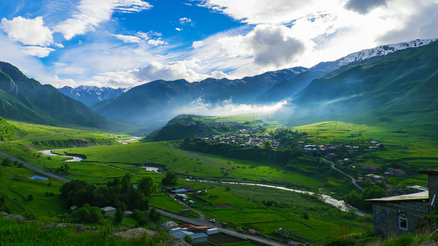 Dorf Kanobi, Großer Kaukasus, Georgien