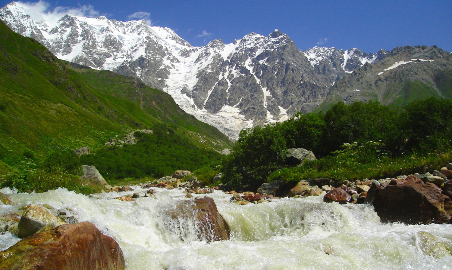 Shkhara 5201 m  peak in Caucasus, Georgia