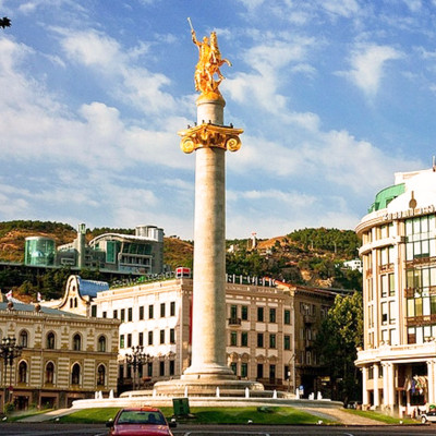 {"en":"Tbilisi Freedom Square","de":"Tbilisi Freiheitsplatz","ru":"Площадь Свободы"}