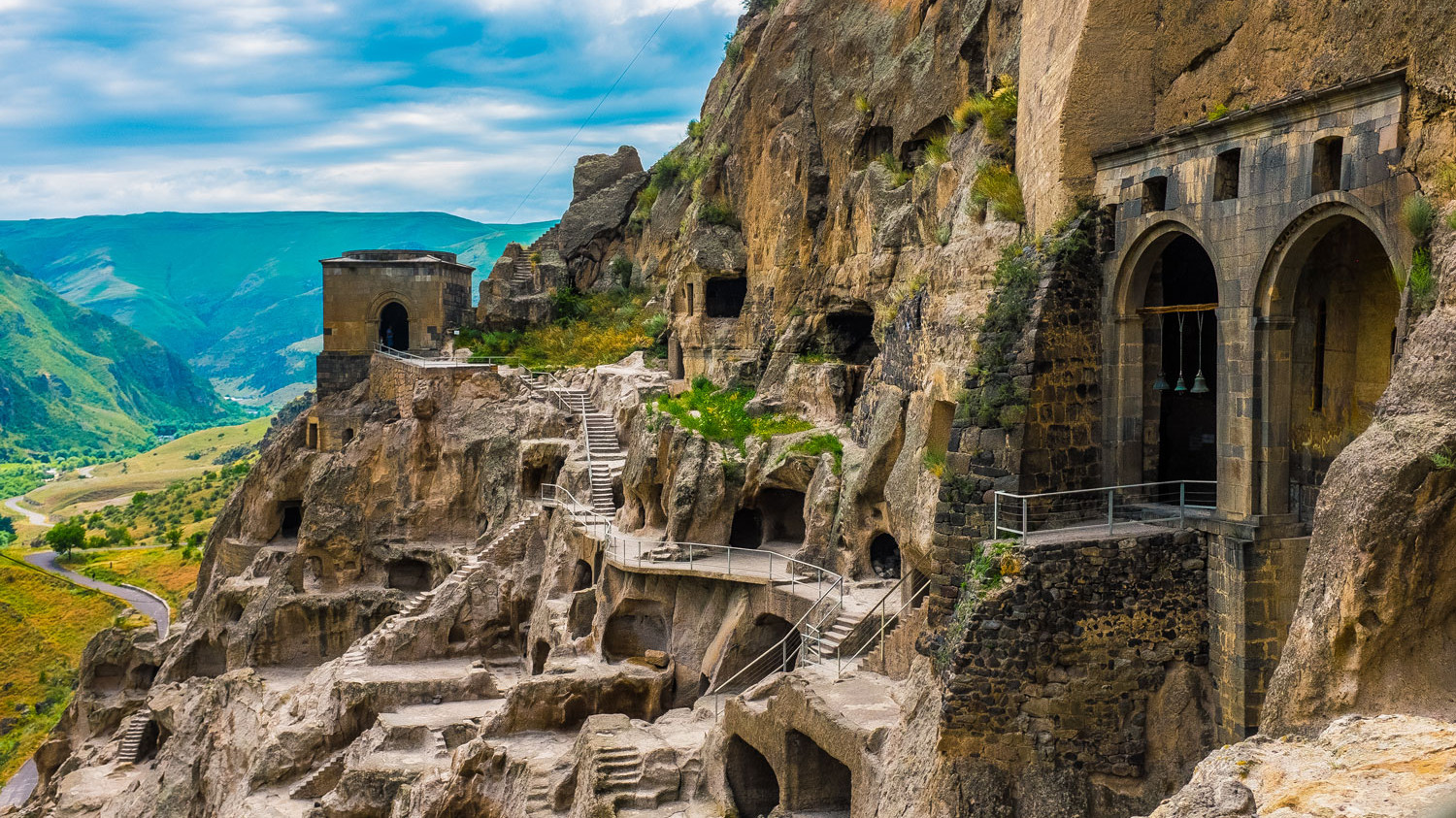 Vardzia Caves