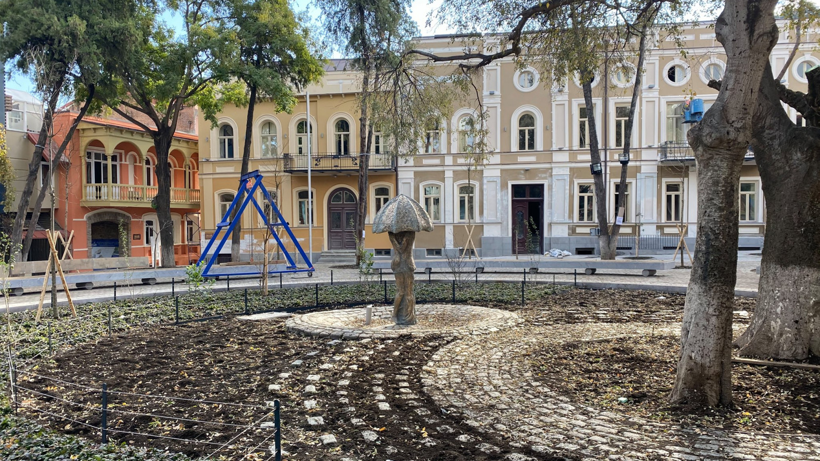 Lado Gudiashvili Square, Sololaki district, Tbilisi