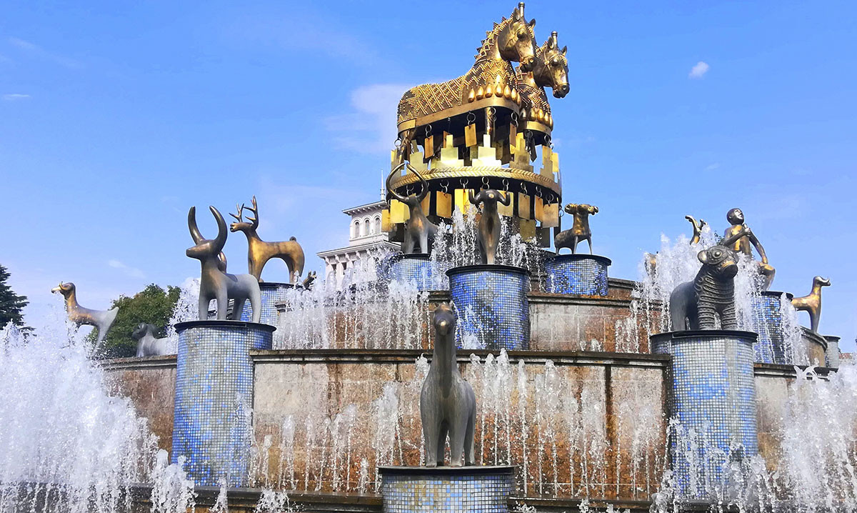 Brunnen in Kutaissi, Georgien