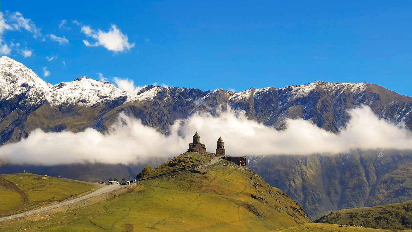 Gergeti Trinity Church, Stepantsminda